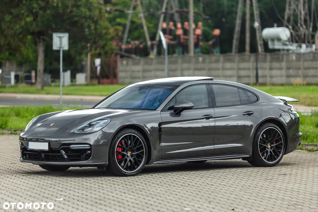 Porsche Panamera Turbo - 10