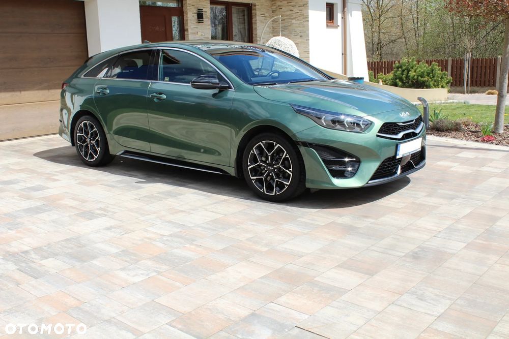 Kia ProCeed 1.5 T-GDI GT Line - 3