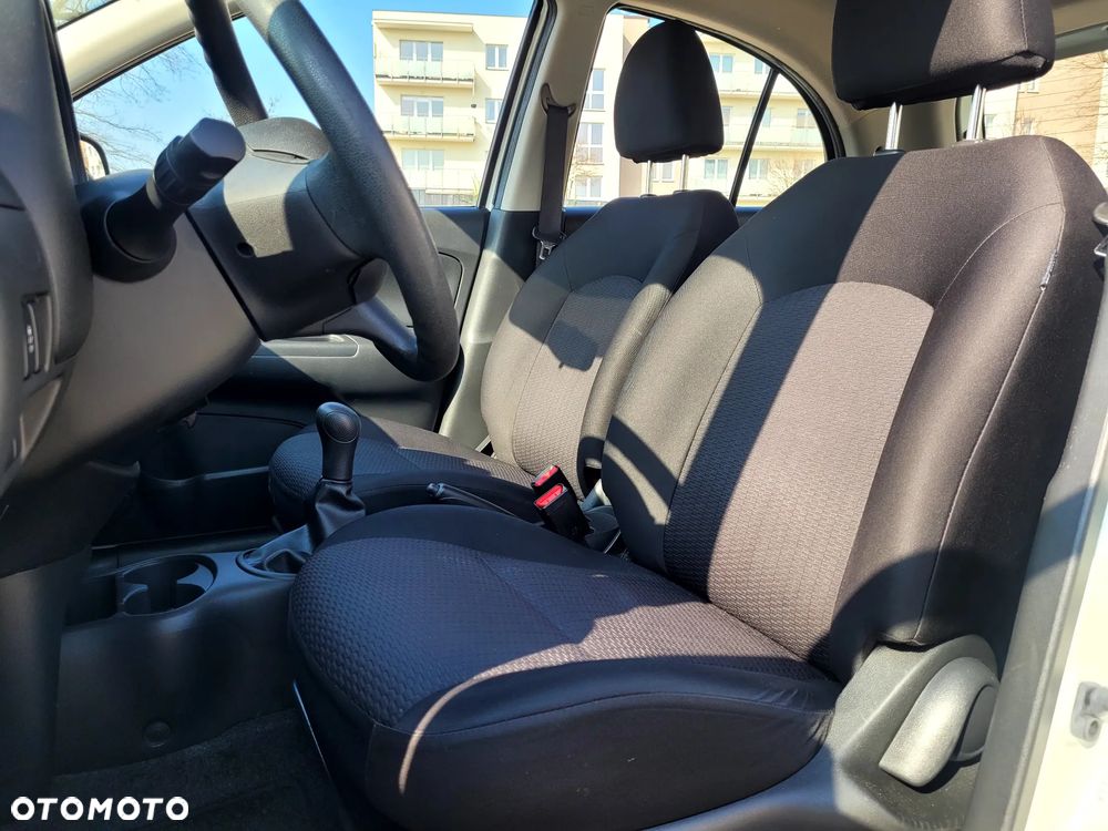 Nissan Micra 1.2 30 Jahre Edition - 17