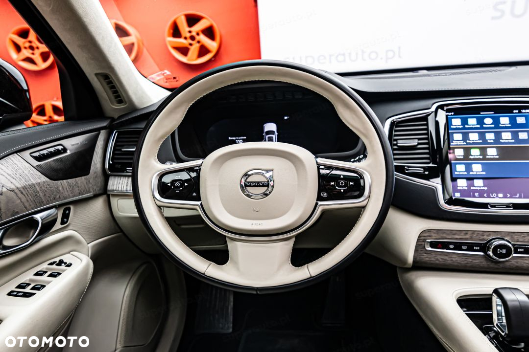 Volvo XC 90 - 15