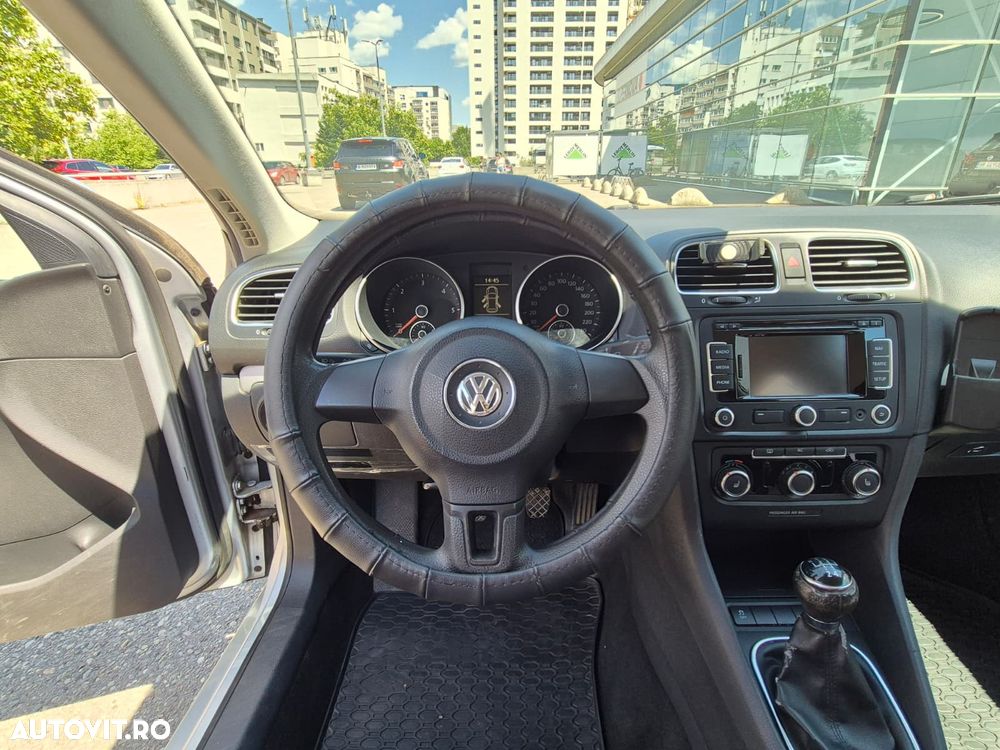 VOLKSWAGEN Golf 2012 — imagine 12
