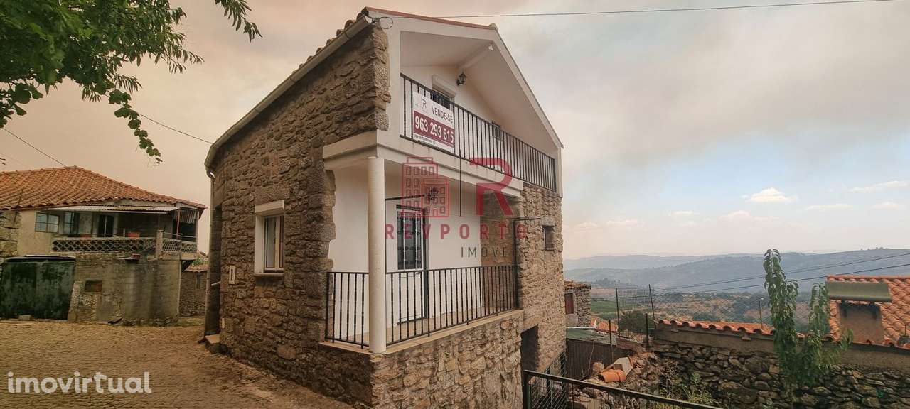 Moradia T2+2 (Mobilada) - Grande imagem: 3/27