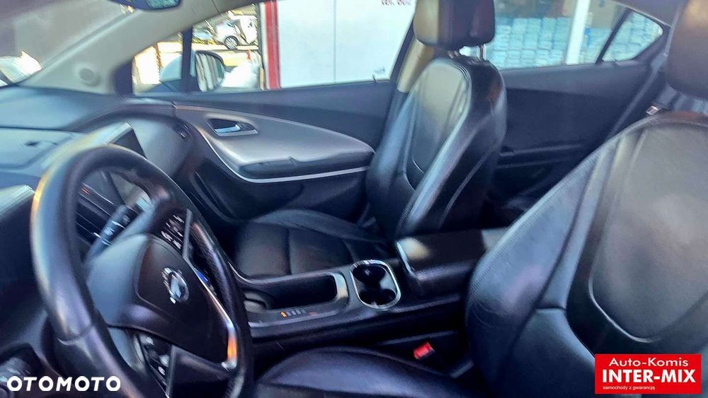 Opel Ampera - 28