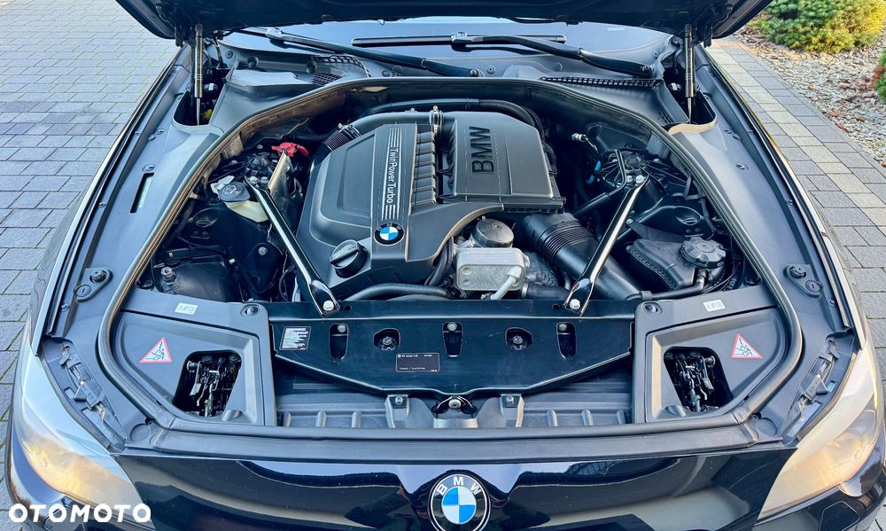 BMW Seria 5 535i Sport-Aut Modern Line - 25