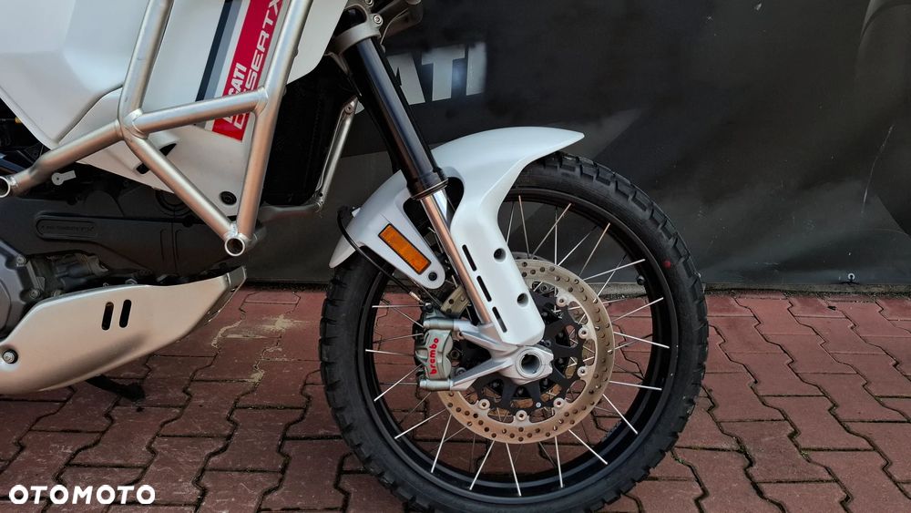 Ducati DesertX - 11