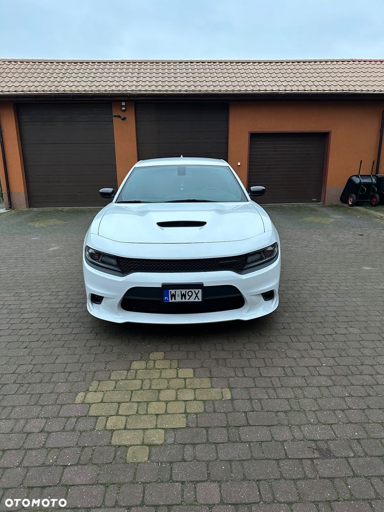 Dodge Charger - 1