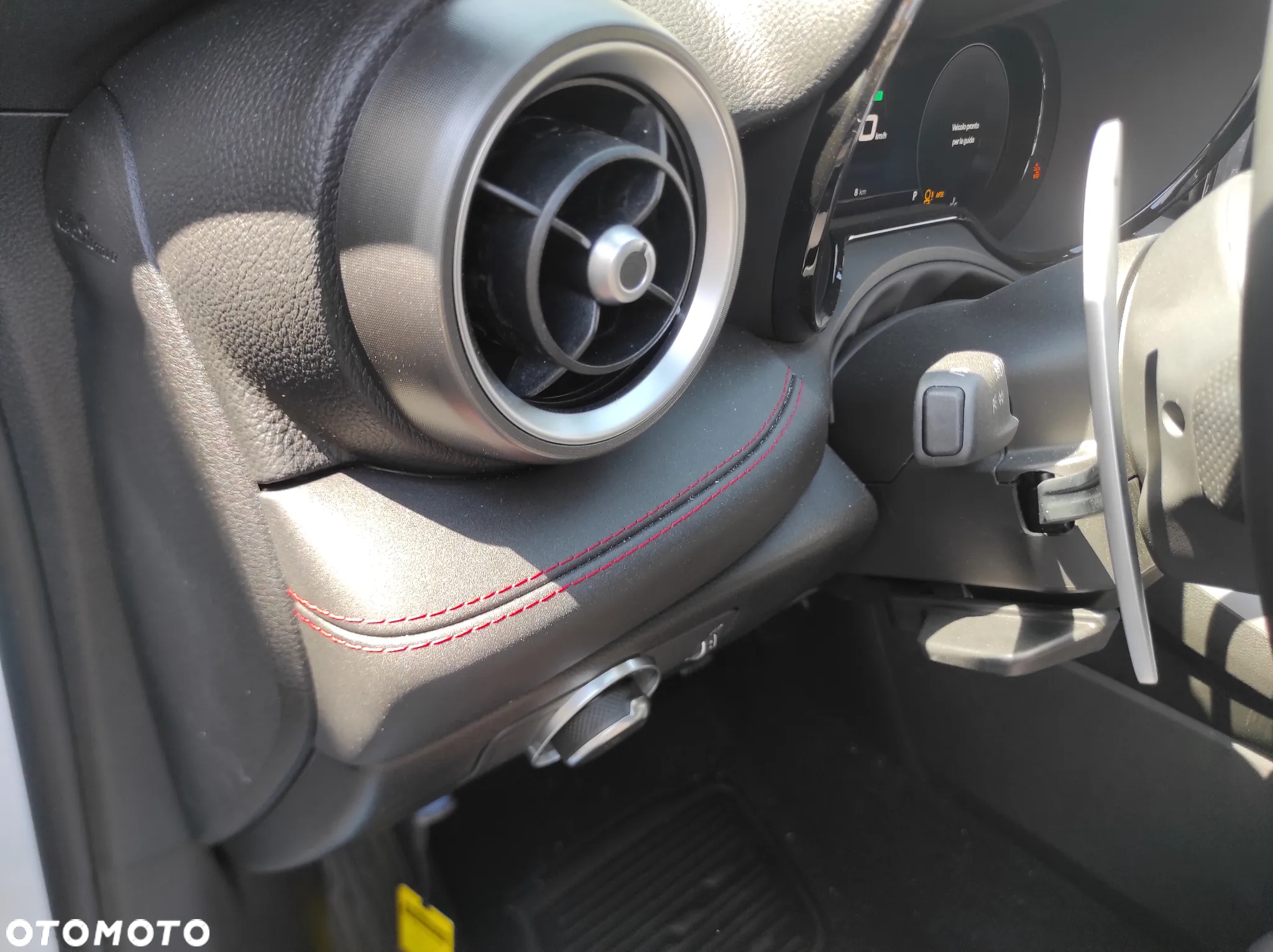 Alfa Romeo Tonale 1.5 T4 GSE mHEV Tributo Italiano DCT - 10