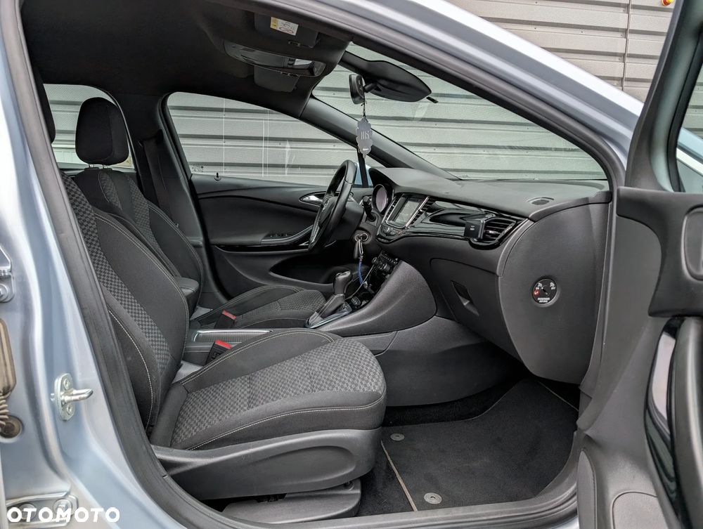 Opel Astra 1.6 CDTI Dynamic - 7