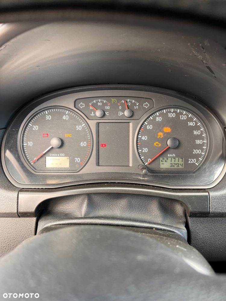 Volkswagen Polo - 7