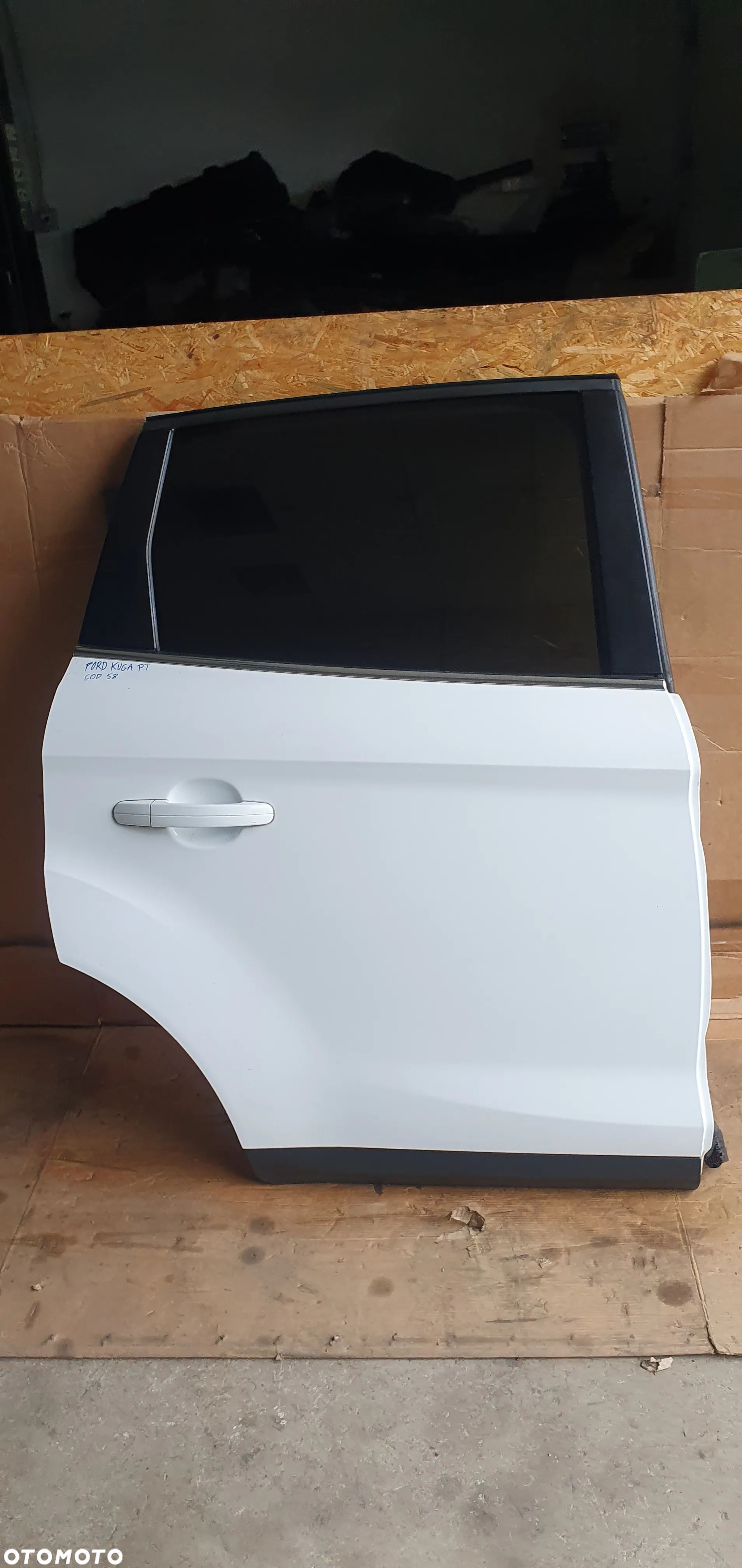 Drzwi prawy tył tylne prawe Ford Kuga MK1 58 - 1