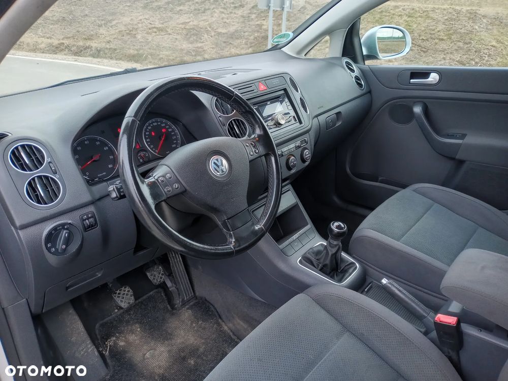 Volkswagen Golf Plus 2.0 FSI Comfortline - 7