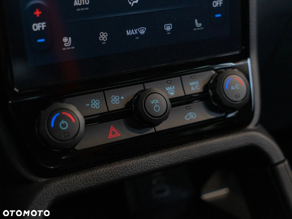 Ford Ranger Raptor - 23