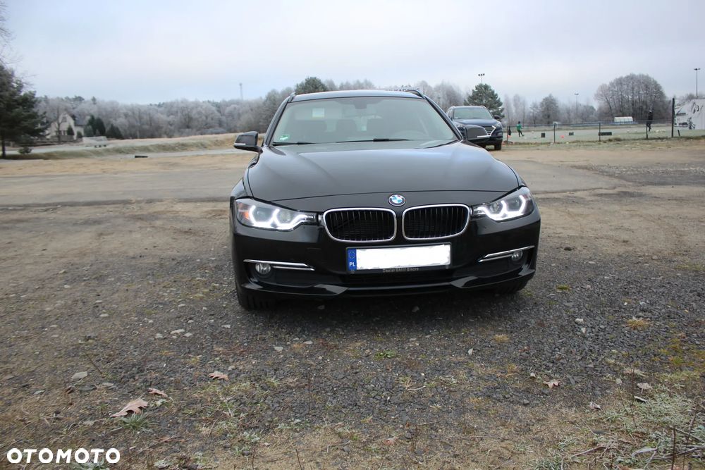 BMW Seria 3 320i - 6