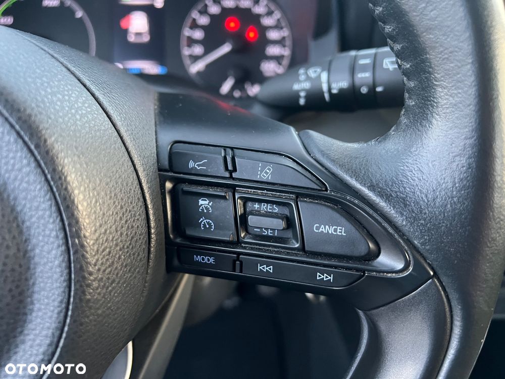 Toyota Yaris 1.5 VVT-i Elegant - 21