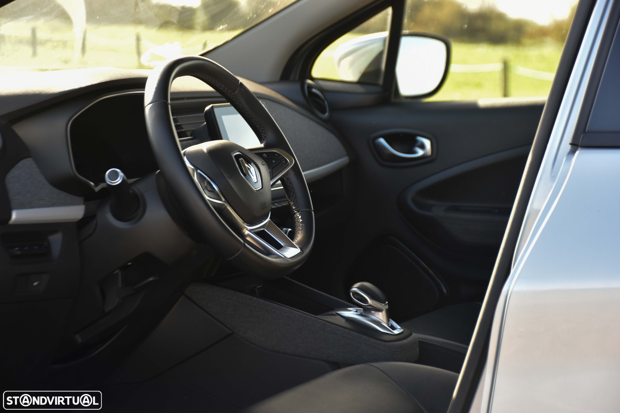 Renault Zoe (s/ Bateria) Zen 50 Flex - 13