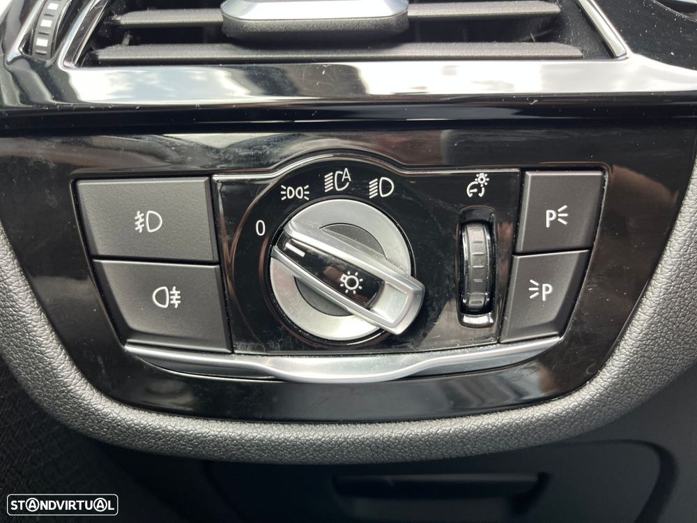 BMW 520 d Line Luxury Auto - 34