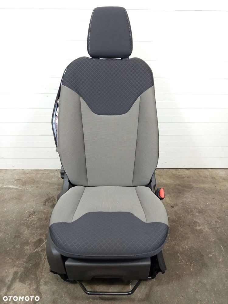 FOTEL PRAWY PRZÓD PRAWY PRZEDNI FORD TURNEO COURIER 14-23 - 1
