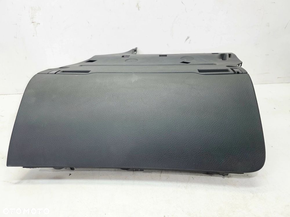 SCHOWEK PASAŻERA AUDI A6 C6 4F1857035BT - 4