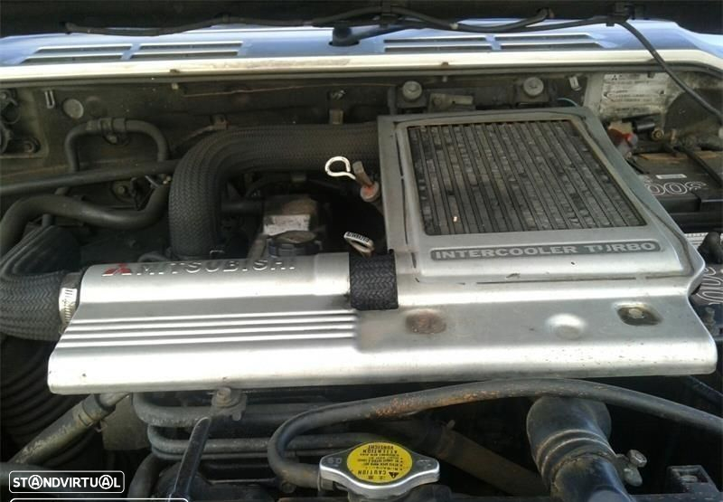 Mitsubishi Pajero 2.8TD 4M40 de 1996 disponível para peças motor vendido - 7