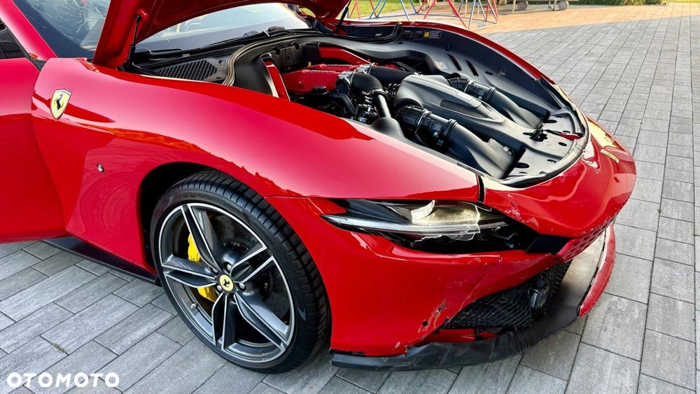 Ferrari Roma Spider - 17
