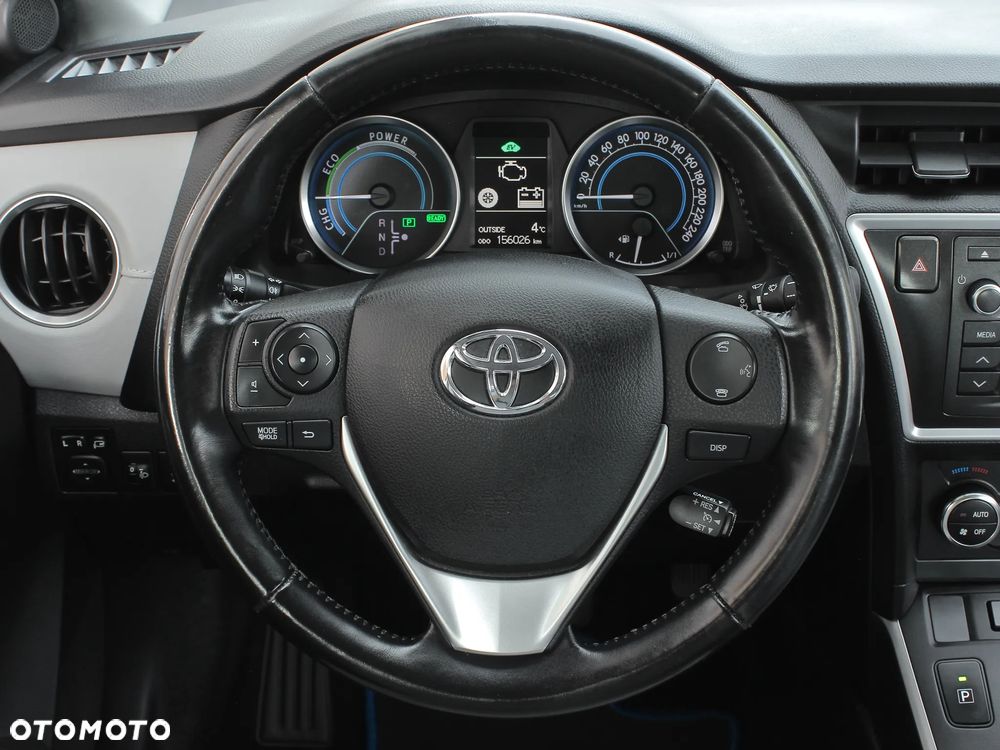 Toyota Auris 1.8 Executive - 23
