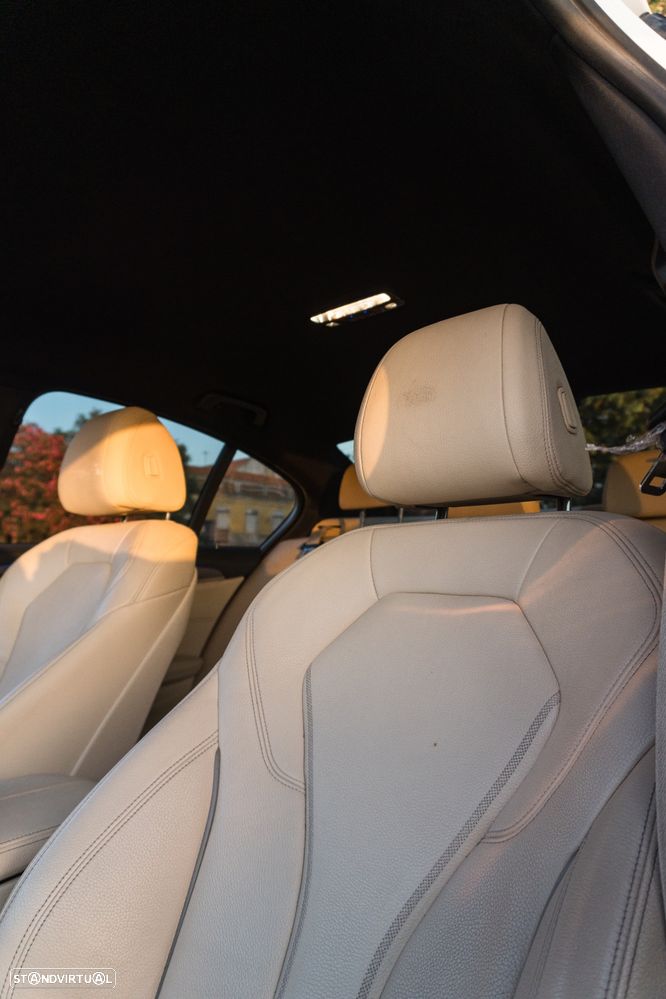 BMW 530 e iPerformance Pack M - 5