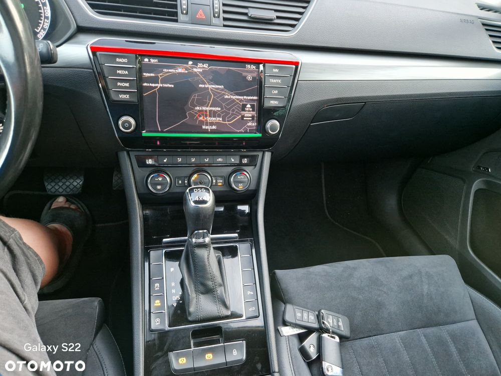 Skoda Superb 2.0 TDI 4x4 DSG Style - 6