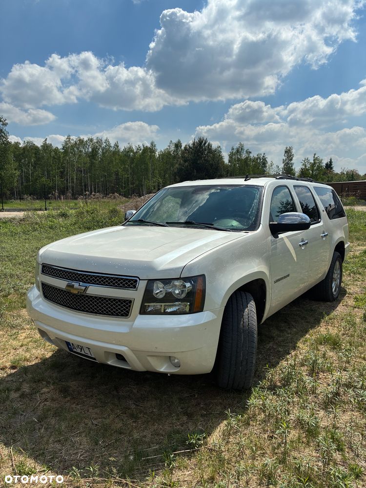 Chevrolet Suburban 5.3 LS 1500 4WD - 1