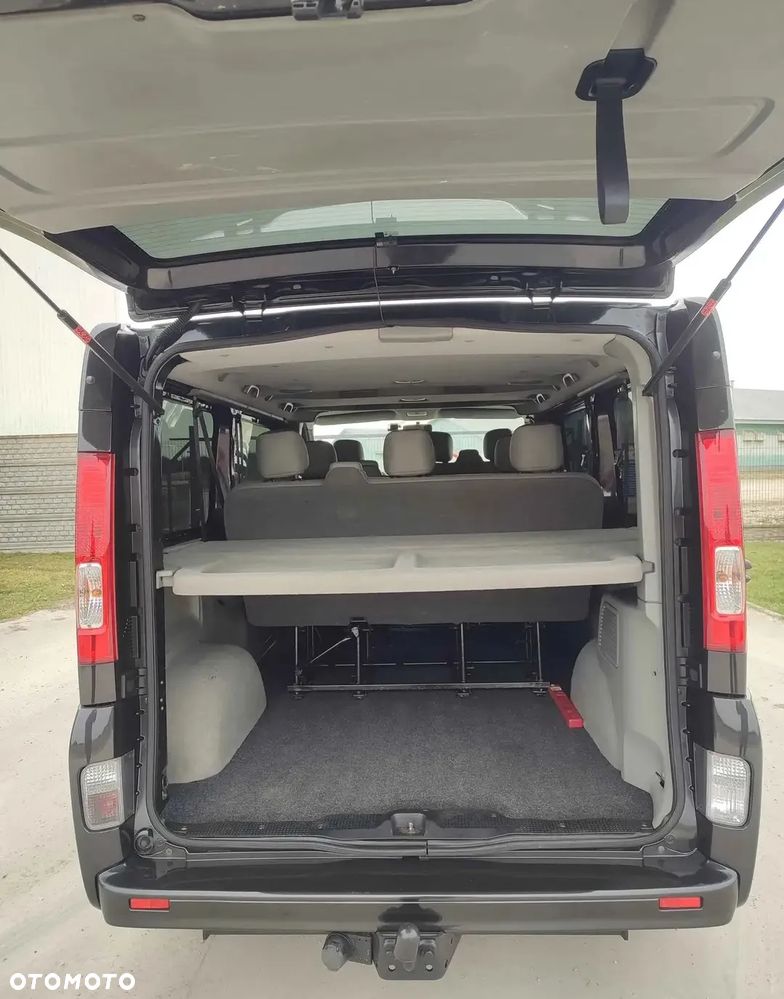 Opel Vivaro - 9