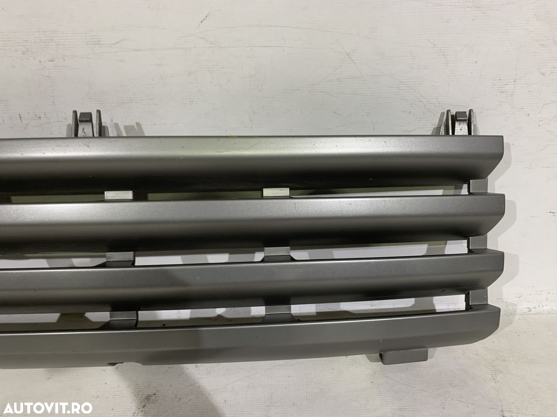 Grila radiator, Range Rover Vogue L322, 2002, 2003, 2004, 2005, cod origine OE 51137009910. - 6