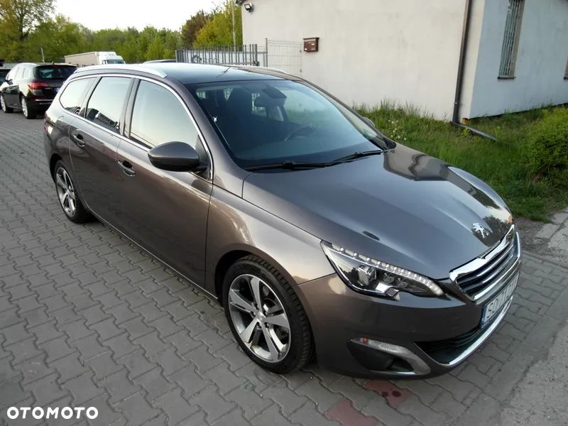 Peugeot 308 SW HDi FAP 150 Allure - 10