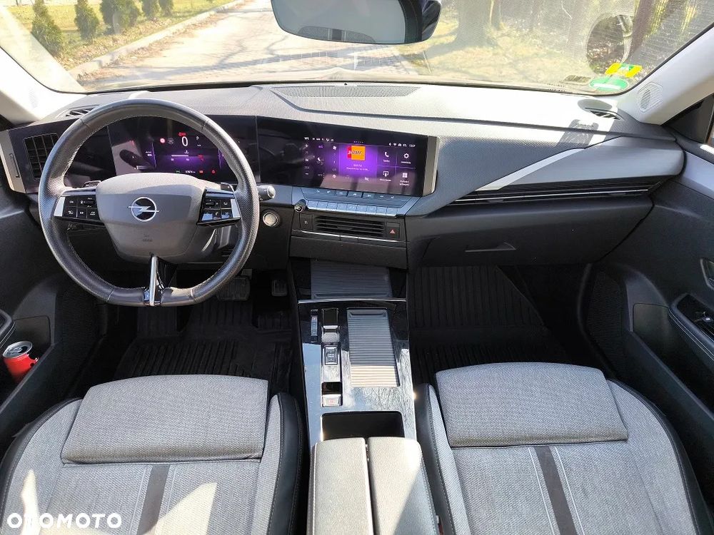 Opel Astra 1.2 Turbo Automatik Elegance - 10