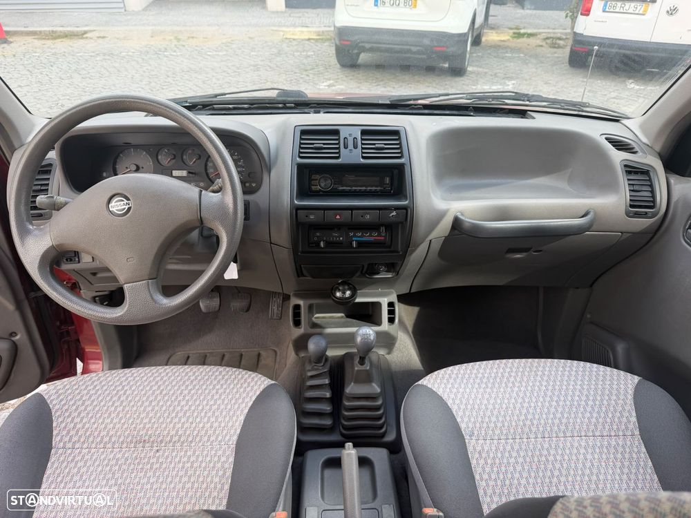 Nissan Terrano II 2.7 LX — fotografia 15