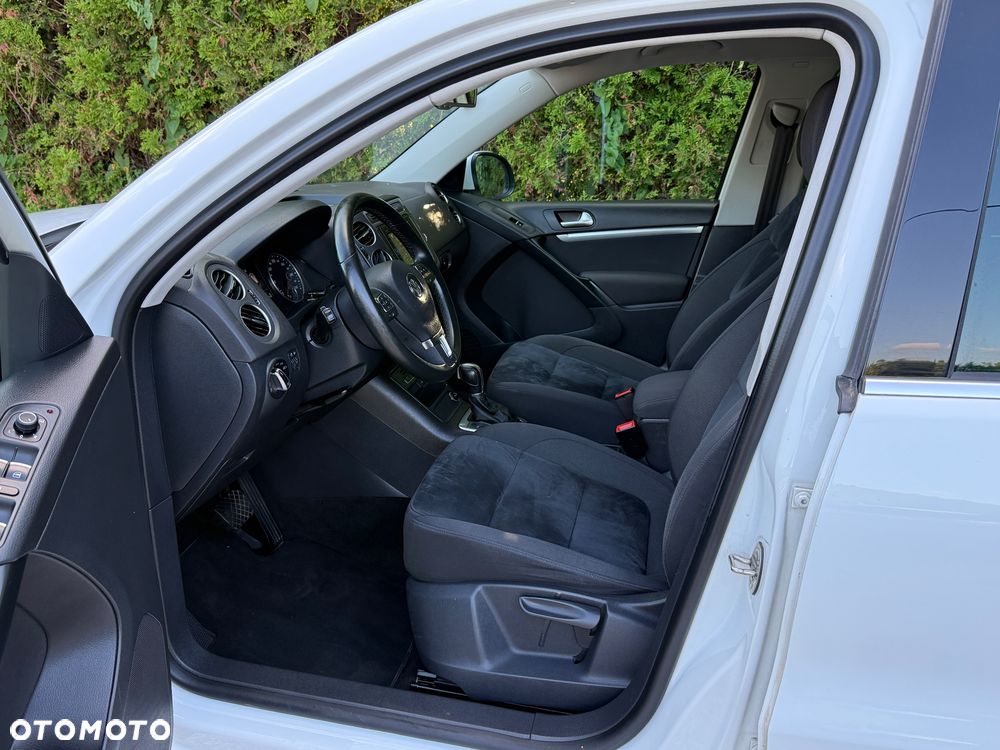 Volkswagen Tiguan 2.0 TDI SCR 4MOTION BlueMotion Technology DSG Sport & Style - 8