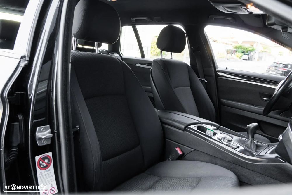 BMW 520 d Line Luxury - 25