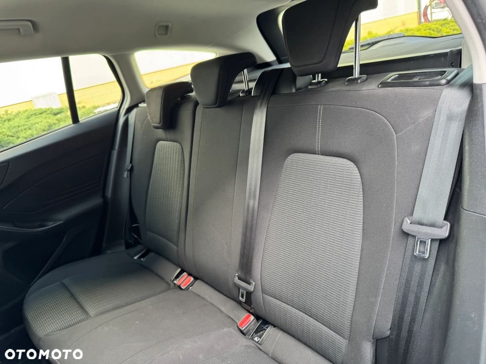 Ford Focus 1.0 EcoBoost Trend - 12