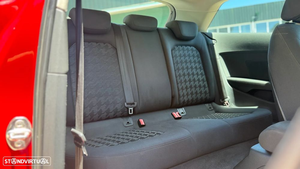 Audi A3 1.6 TDI (clean diesel) S tronic Ambition - 27