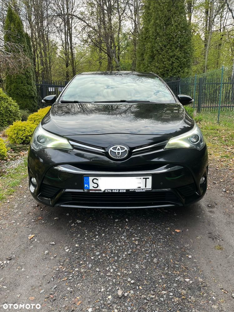 Toyota Avensis 2.0 D-4D Prestige - 3