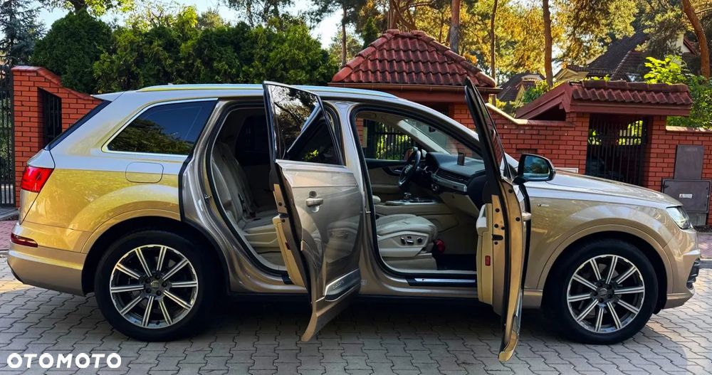Audi Q7 - 21