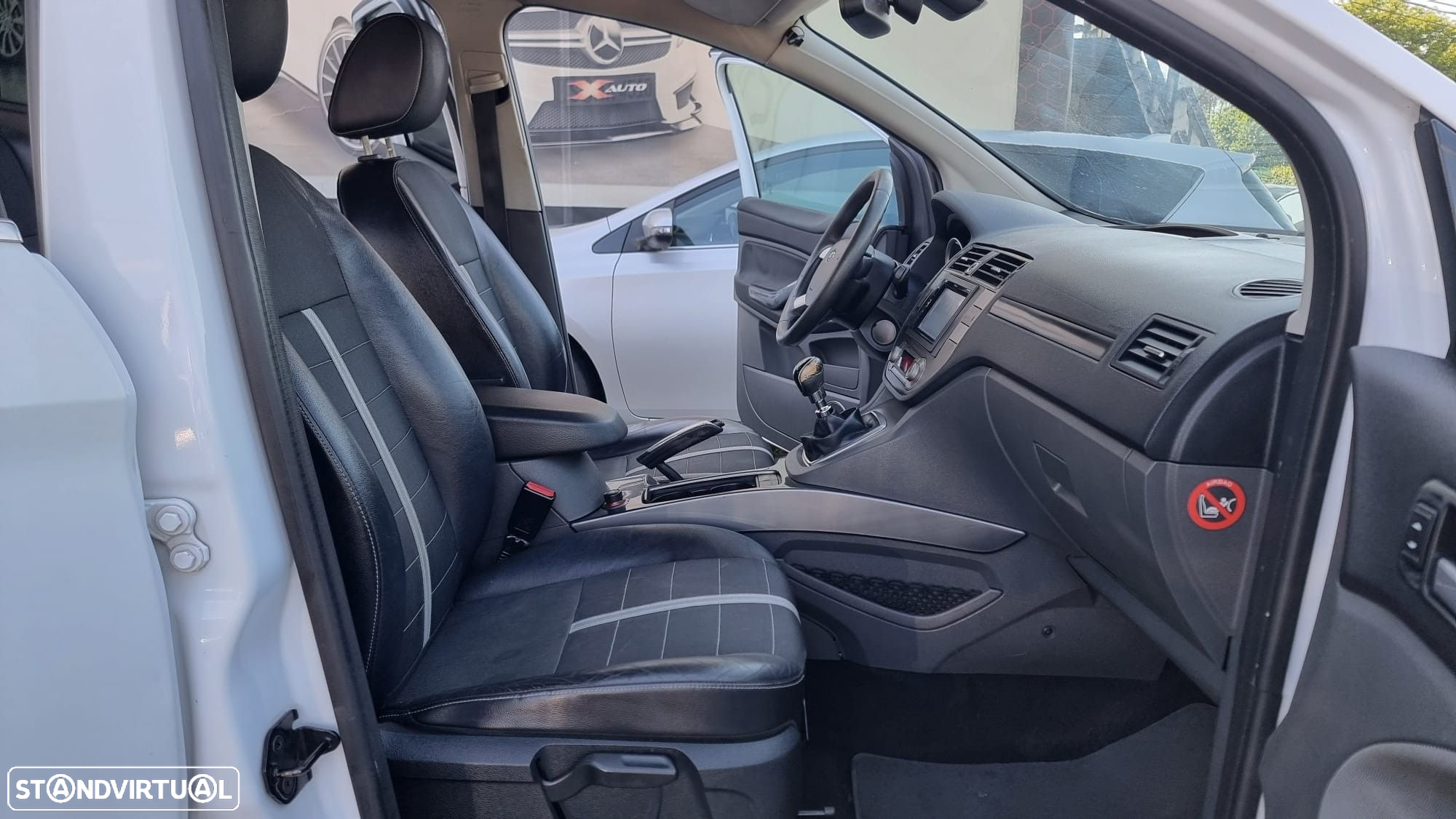 Ford Kuga 2.0 TDCi Trend - 17