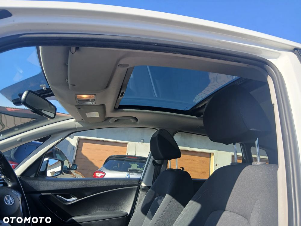 Hyundai ix20 1.6 CRDi blue YES Gold - 14