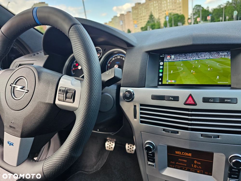 Opel Astra 2.0 T OPC - 29