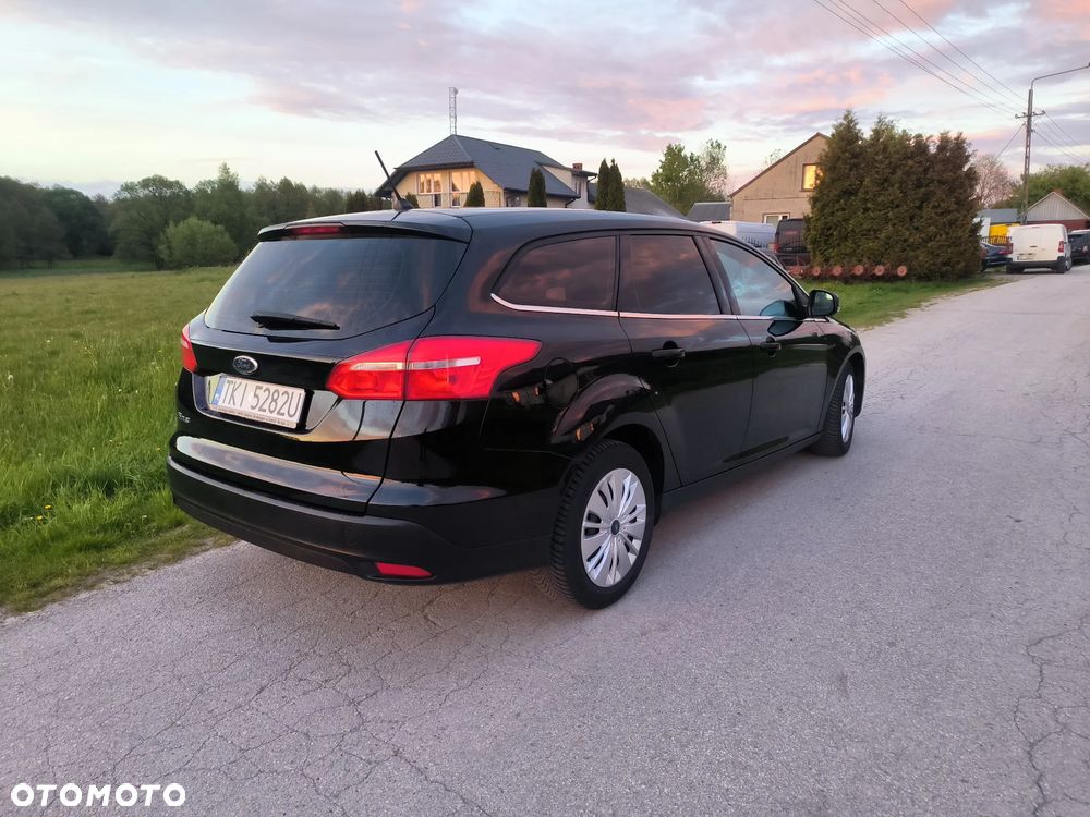 Ford Focus - 22