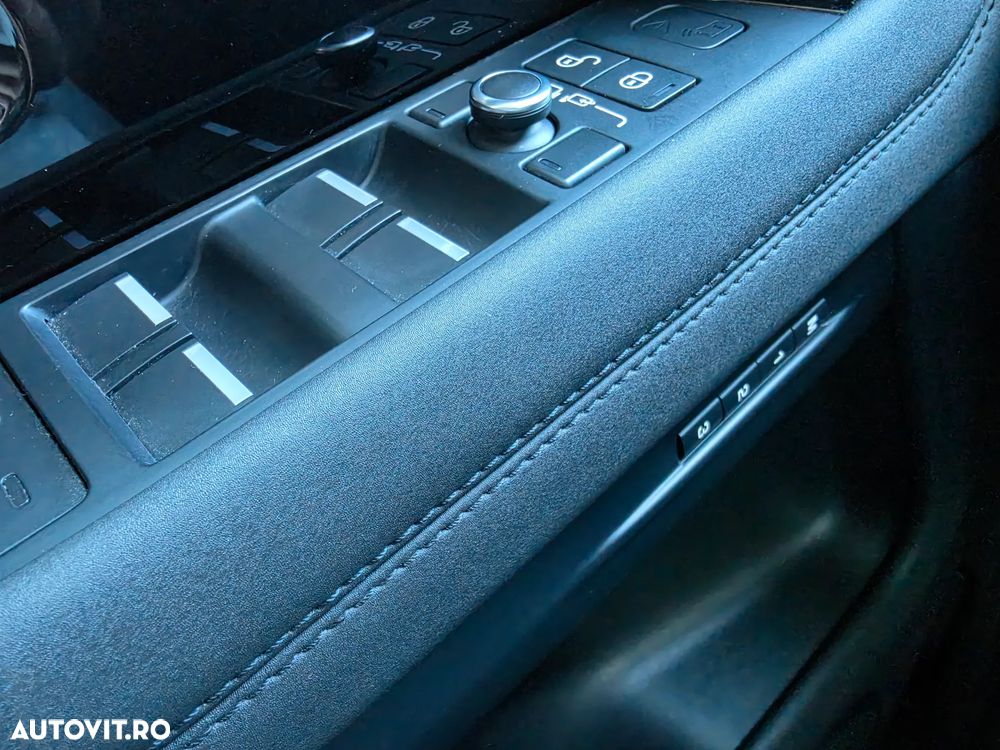 Land Rover Range Rover Evoque - 11