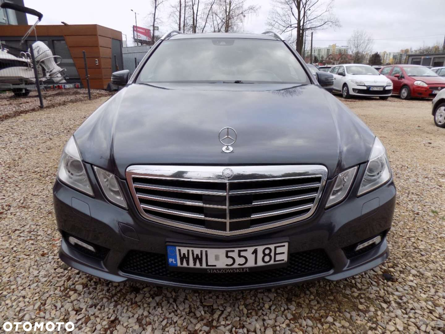 Mercedes-Benz Klasa E - 13