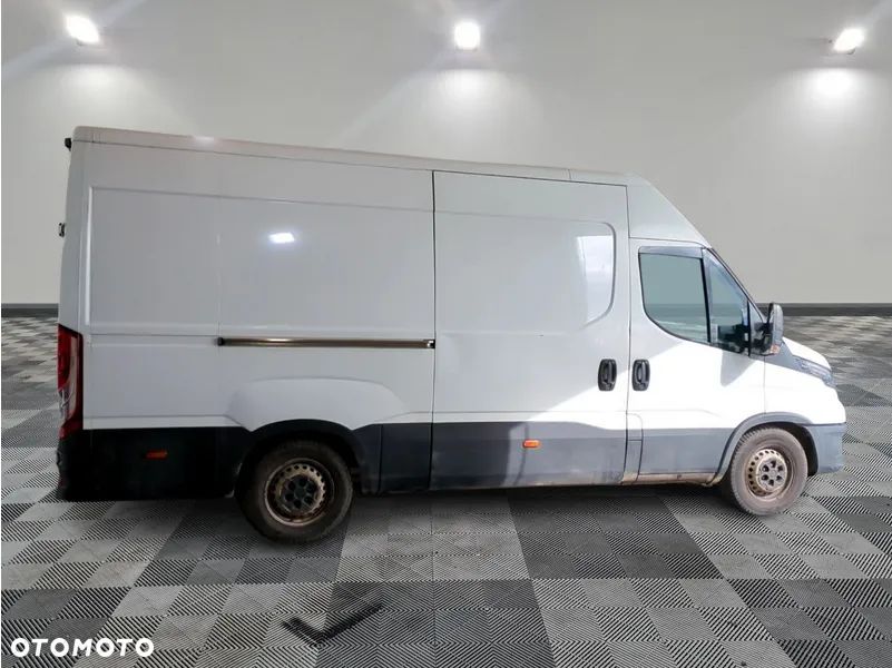 Iveco 35S16 - 4