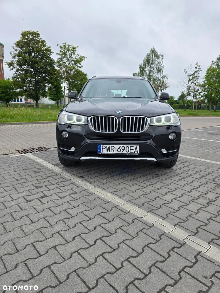 BMW X3 xDrive20d Advantage - 1