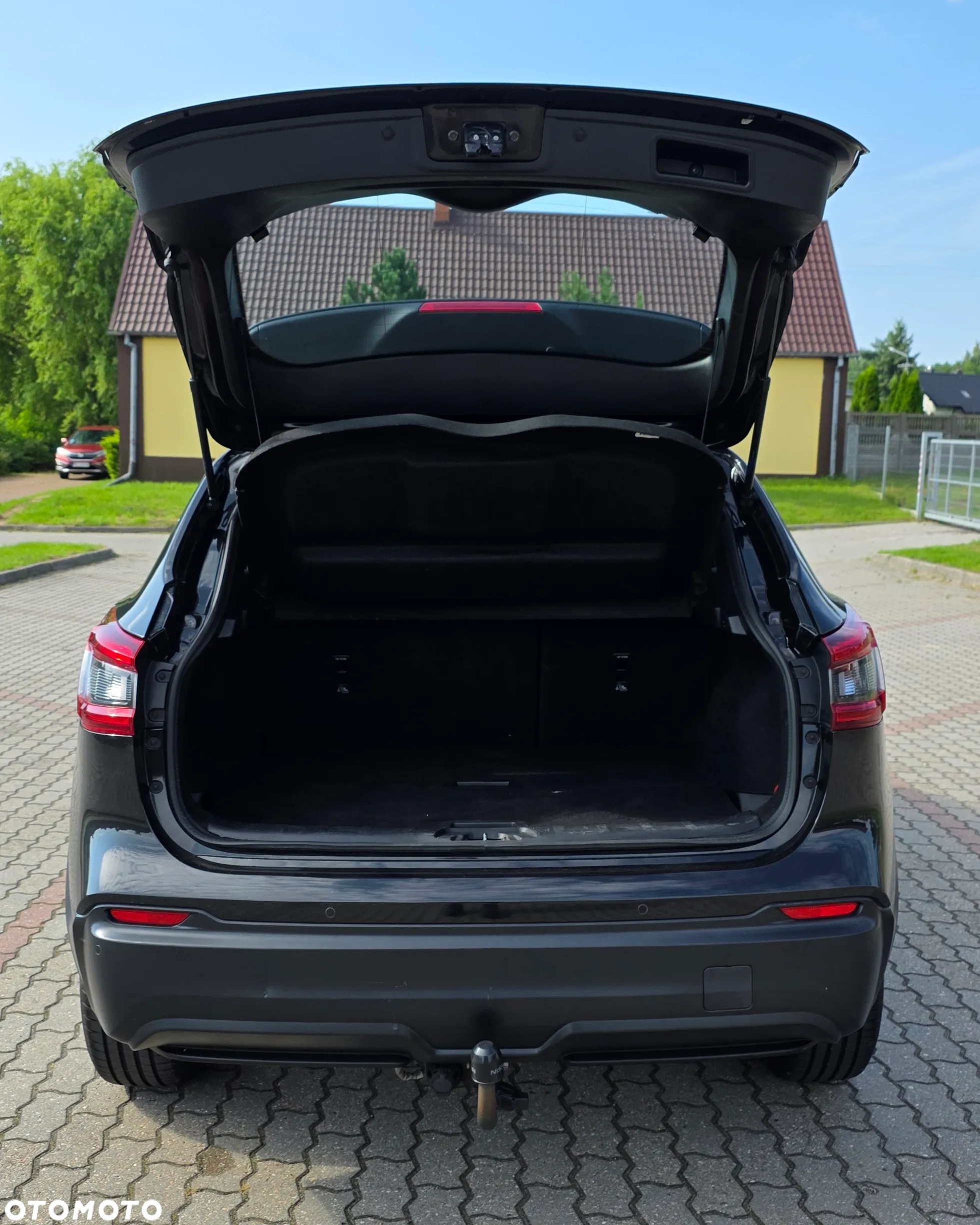 Nissan Qashqai 1.3 DIG-T TEKNA - 10