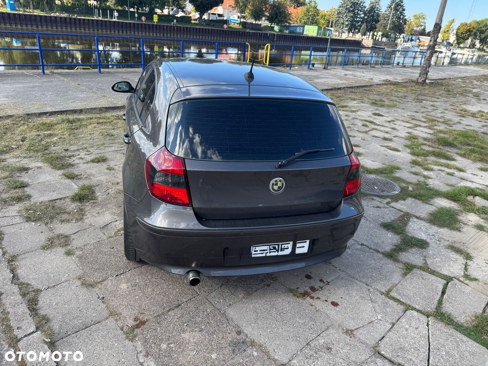 BMW Seria 1 120i - 3