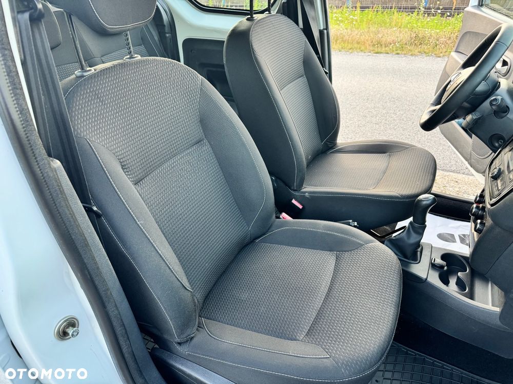 Dacia Dokker 1.6 SCe Celebration - 29